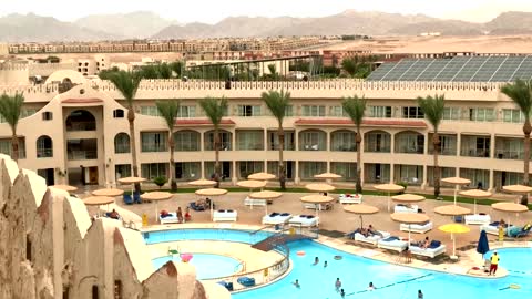 Egyptian hotel resort turns to solar power for COP27
