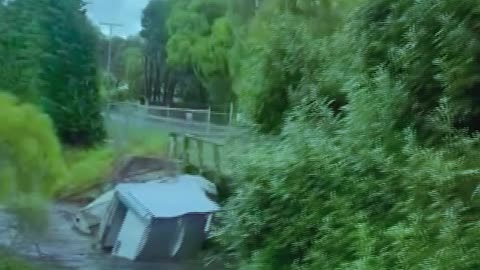New south wales, thousands of houses submerged due to flash floods hit forbes