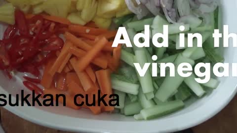 Malaysian Food - Pineapple, cucumber and carrot pickle _ Acar Jelatah