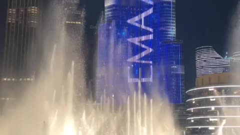 Stunning Dubai 🇦🇪fountain Show at burjkhalifa