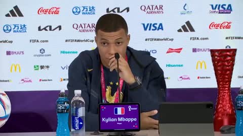 Excuses, ambitions, Ballon d'Or, quarts de finale... La conférence de presse de Kylian Mbappé !