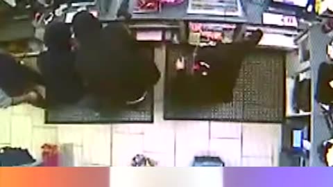 An Off Duty Cop Walks In On A Robbery In Progress