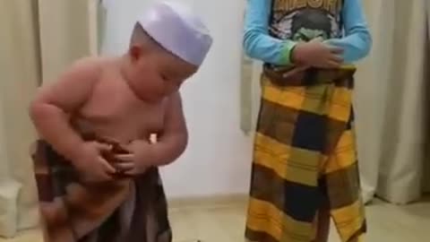 Smile When You See a Baby Praying 🙏 Cute Baby Video