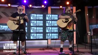 Tenacious D Performs a Medley of the Who’s Hit Songs