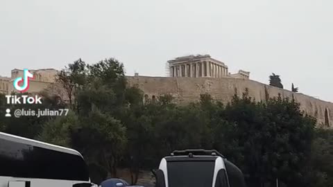 Cuando Estuve en Atenas, Grecia Visitando el Partenón ( Atenas es Mencionada en Hechos 17:16 )