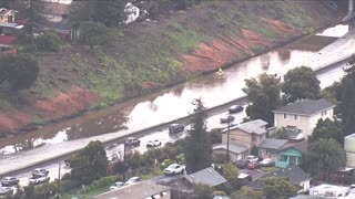 More evacuations in California amid growing flood threat