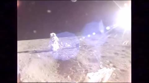 Moon Landings Hoax - Clip Shows Astronauts Were Not On The Moon