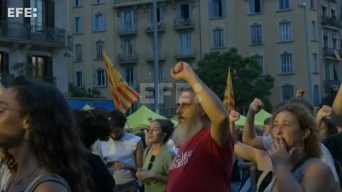 Diada| El independentismo veta la investidura quemando Feijóo y Sánchez
