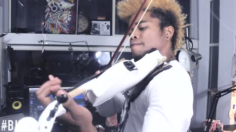 Cover con violín de estilo libre del tema 'Panda' de Desiigner