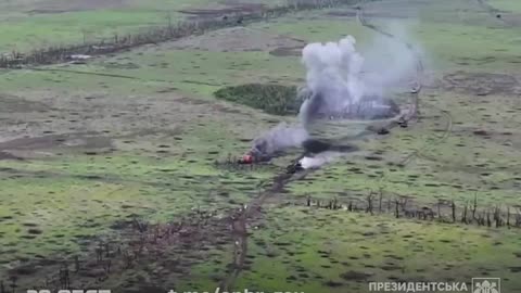 Russians Lose Several Tanks During a Failed Assault Near Vugledarsky