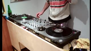 Vinyl house mix (head kandi)