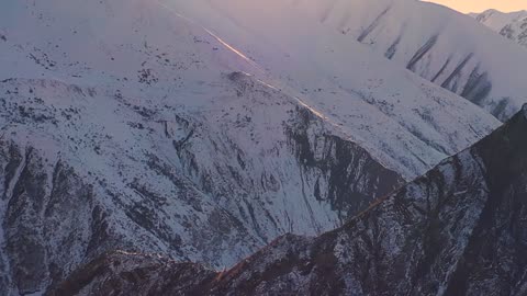 "Culinary Journey: Russian Southernmost Village's Lezgin Meat Cake & Khinkali Traditions"