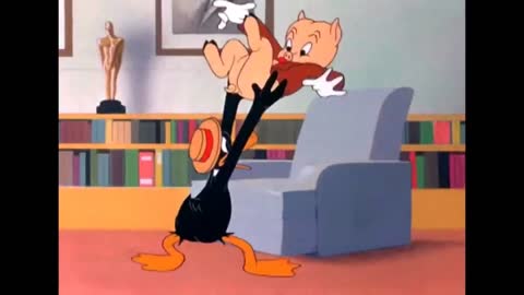 Daffy Duck ft. Porky Pig - Yankee Doodle Daffy (1943) - Looney Tunes Classic -Public Domain Cartoons