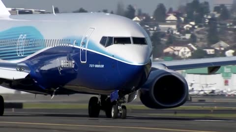 United flight loses tire in fresh Boeing incident