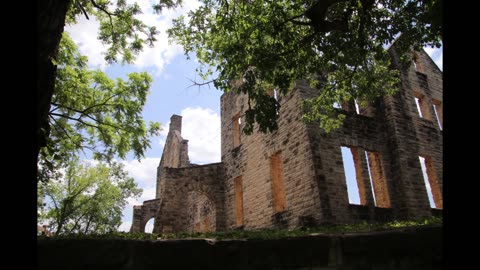 Ha Ha Tonka State Park in Missouri