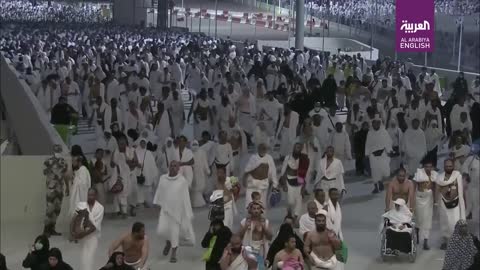 Hajj pilgrims symbolically ‘Stone Devil’ in Last some major Ritual