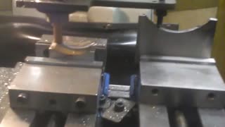 Tracer attachment for a manual mill