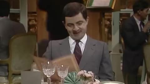 Mr bean restaurant funny clip