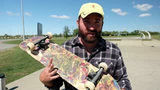 How to pick out a skateboard