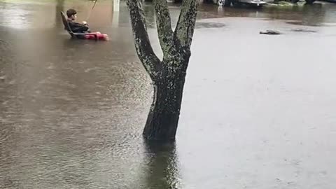 Fishing a alligator