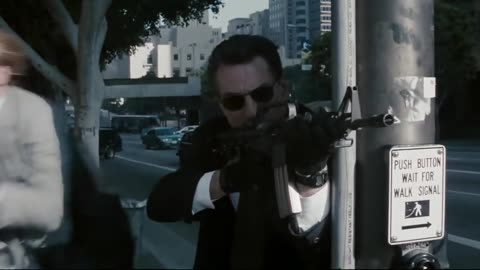Heat shootout with Director Michael Mann's Commentary
