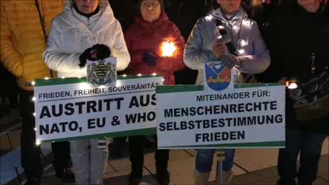 SEBASTIAN - Glauben in Polen, EDGAR - Austritt aus der WHO - BAUTZEN, 09 01 2023, 101. MAHNWACHE