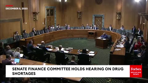 Ron Wyden Leads Senate Finance Committee Hearing On Drug Shortages