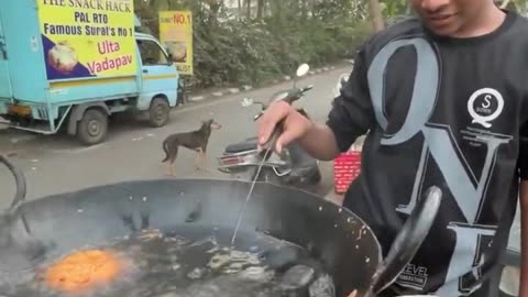 Vada pav