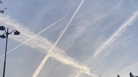 What Chemtrails are Doing To Your Brain are Shocking – Neurosurgeon