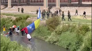 NEW: Longer video provided by activist at scene shows incident in El Paso yesterday