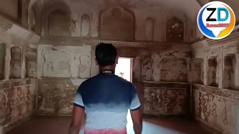 Jhangir Mahal Paryatan Bhawan, Orchha, Madhya Pradesh 462003, India