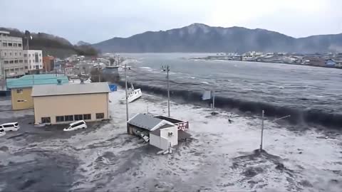 unprecedented image of the tsunami in japan