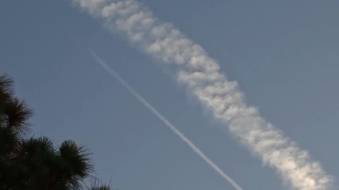 GEOENGINEERING/CHEMTRAILS OVER OUR HOUSE