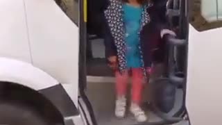 Doggo fetches his bestfriends bag after she got out of the bus!