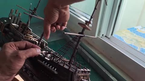 Complete handmade ship Building a scale model of the Black Pearl.