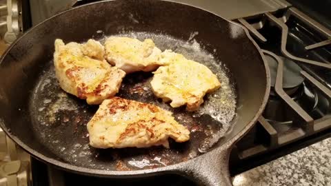 Creamy Garlic Chicken Breast Recipe