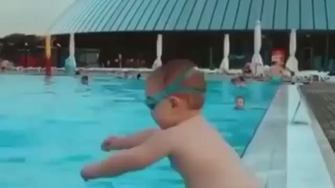 Lifestyle "Baby Cute Swimming"