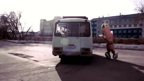 I laughed to tears. Sausage missed the bus))