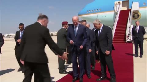 Biden Has NO IDEA What To Do After Exiting Air Force One In Israel