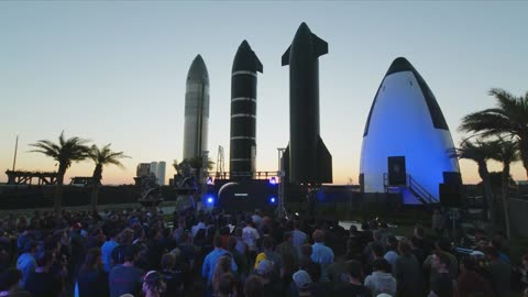 Elon Musk SpaceX Presentation Leaves Audience SPEECHLESS