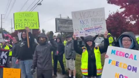Boeing workers in Washington state are out protesting the vaccine mandate outside the factory
