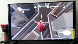 Superman: INVINCIBLE