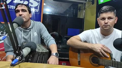 Puro Chamuyo - Entrevista a dos de sus integrantes en Radio Tacuarembó (08/05/2024)