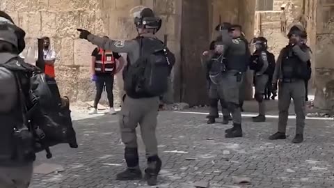 What does Palestinian Police Officer do?😱