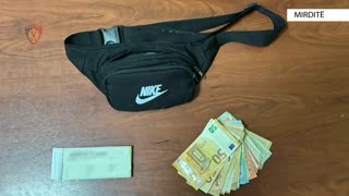 Dhunoi fatorinon dhe grabiti autobusin e linjës Tiranë-Prishtinë, arrestohet i riu