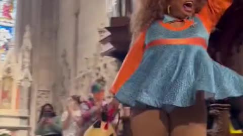 NYC Church Hosts Drag Show