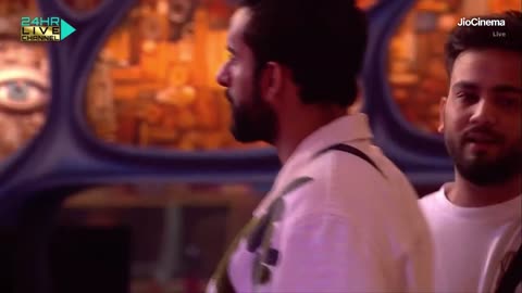 Abhishek fight bigg Boss and Elvis Yadav