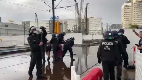 Berlin Lockdown Protests 8-1-21: Police Brutality