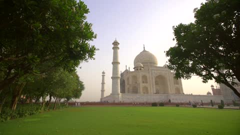 tajmahal - one of the seven wonders of the world