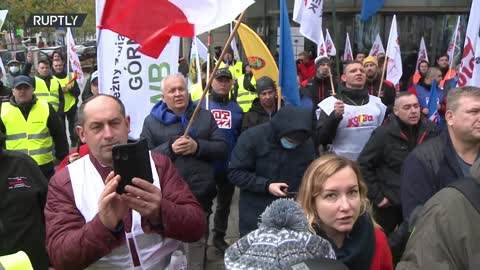 Poland: Miners rally against EU energy policies in Warsaw - 06.11.2021